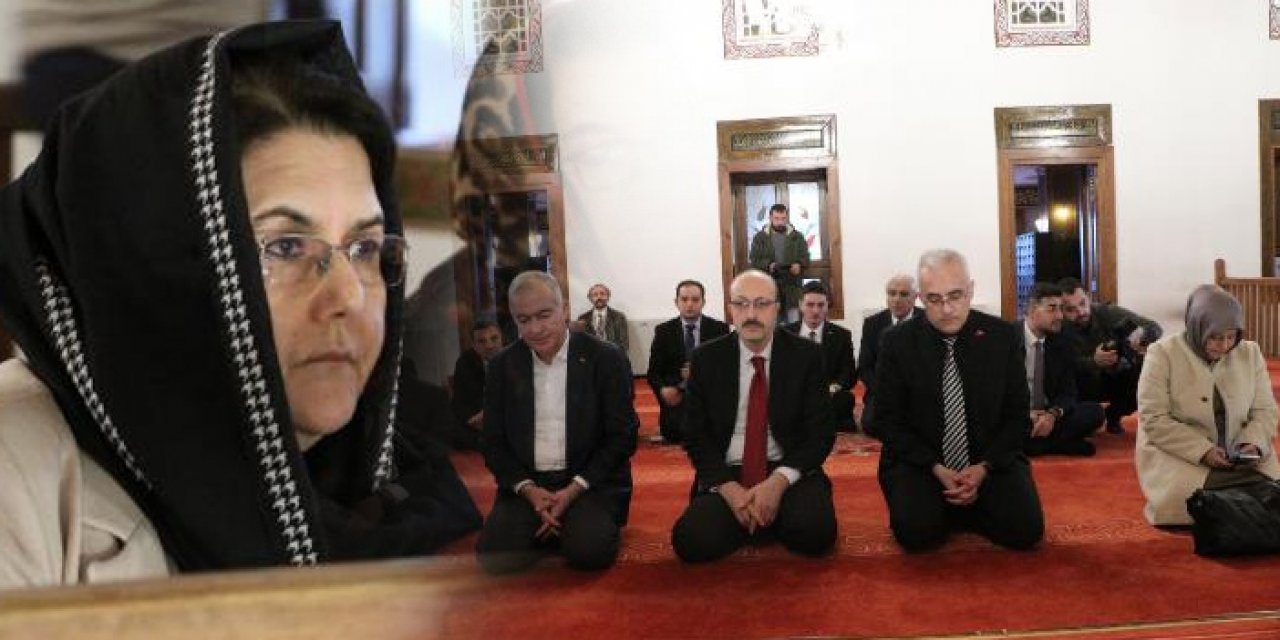 Ankara Hacı Bayram Veli Camii'nde dua edildi