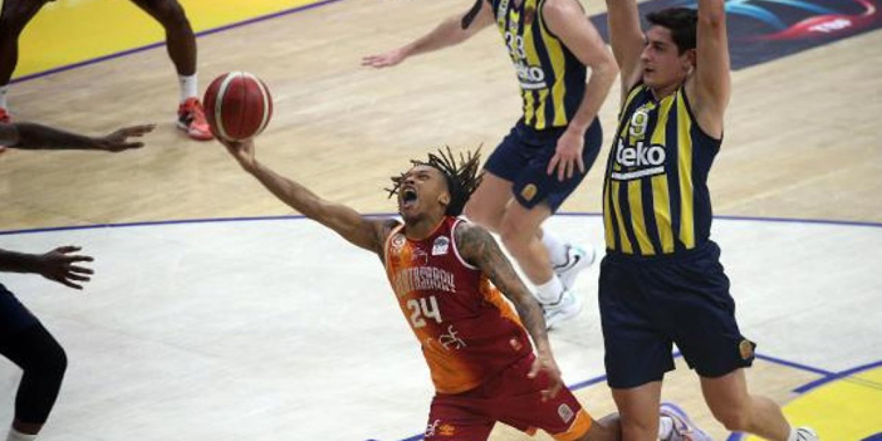 Fenerbahçe Beko - Galatasaray Nef: 86-64