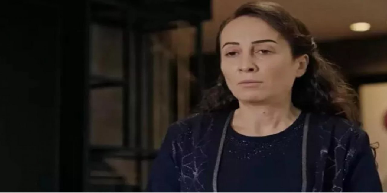 Yalı Çapkını Esme kimdir? Sezin Bozacı kimdir? Yalı Çapkını Esme kaç yaşında? Yalı Çapkını Esme nereli?