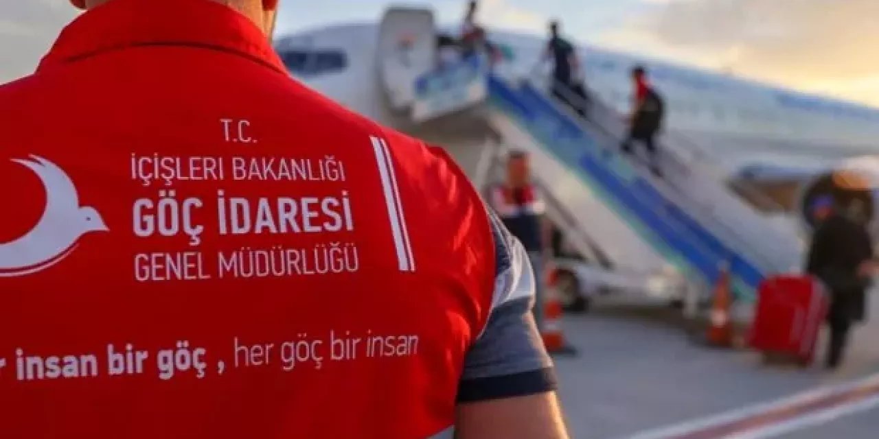 17 düzensiz göçmen sınır dışı edildi