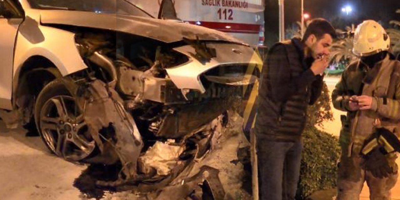 Kaldırıma çarptı: 5 yaralı