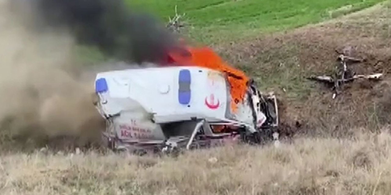 Kırıkkale’de yaşanan korkunç kazada ambulans alev topuna döndü