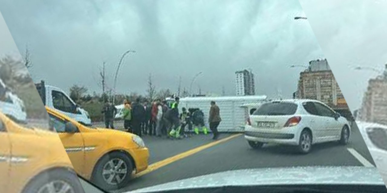 Ankara'da işçilerin taşındığı minibüs kaza yaptı