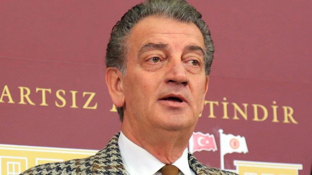 Hüsnü Bozkurt kimdir?  Hüsnü Bozkurt nereli ve kaç yaşında?
