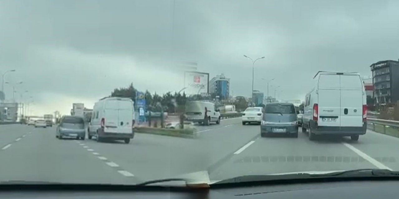 Trafikte yol verme inatlaşmasına 9 bin TL ceza