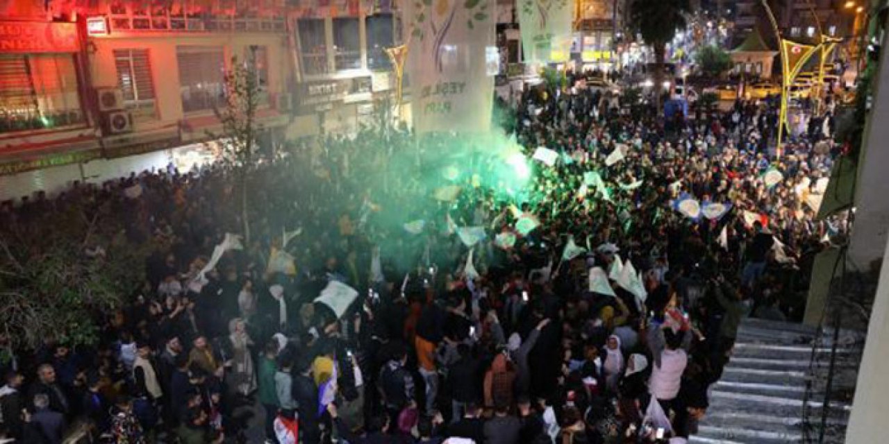 Öcalan sloganı atan HDP’lilere polis müdahalesi