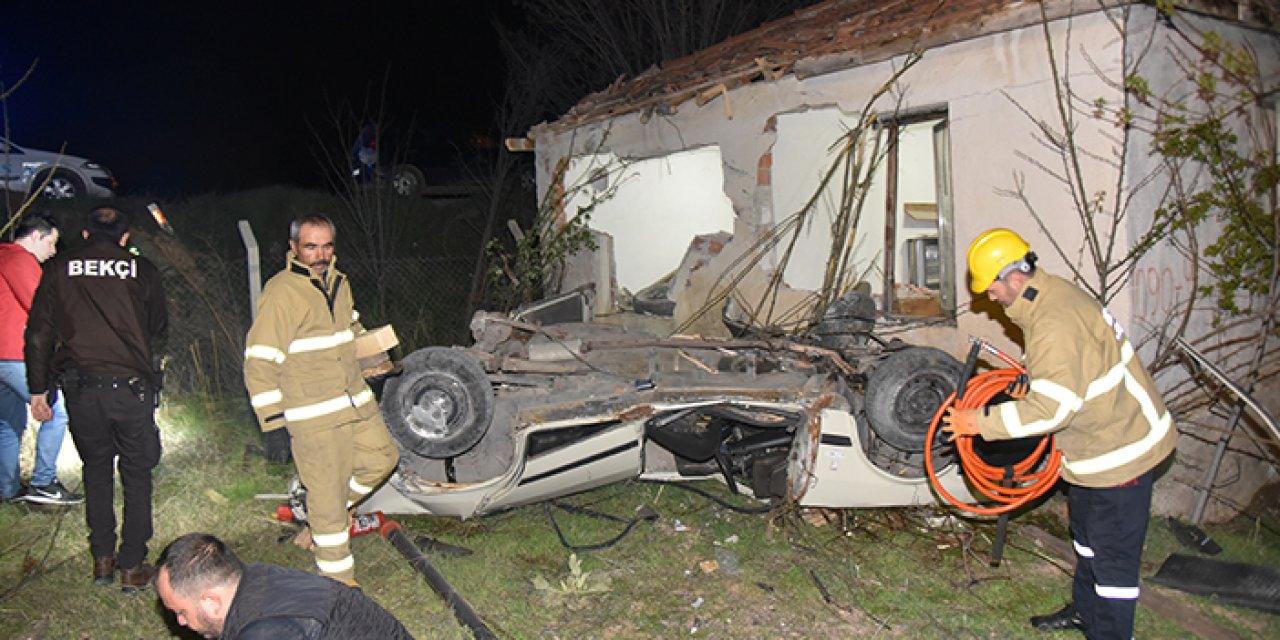 Kırıkkale’de otomobil eve çarptı: 1 ölü