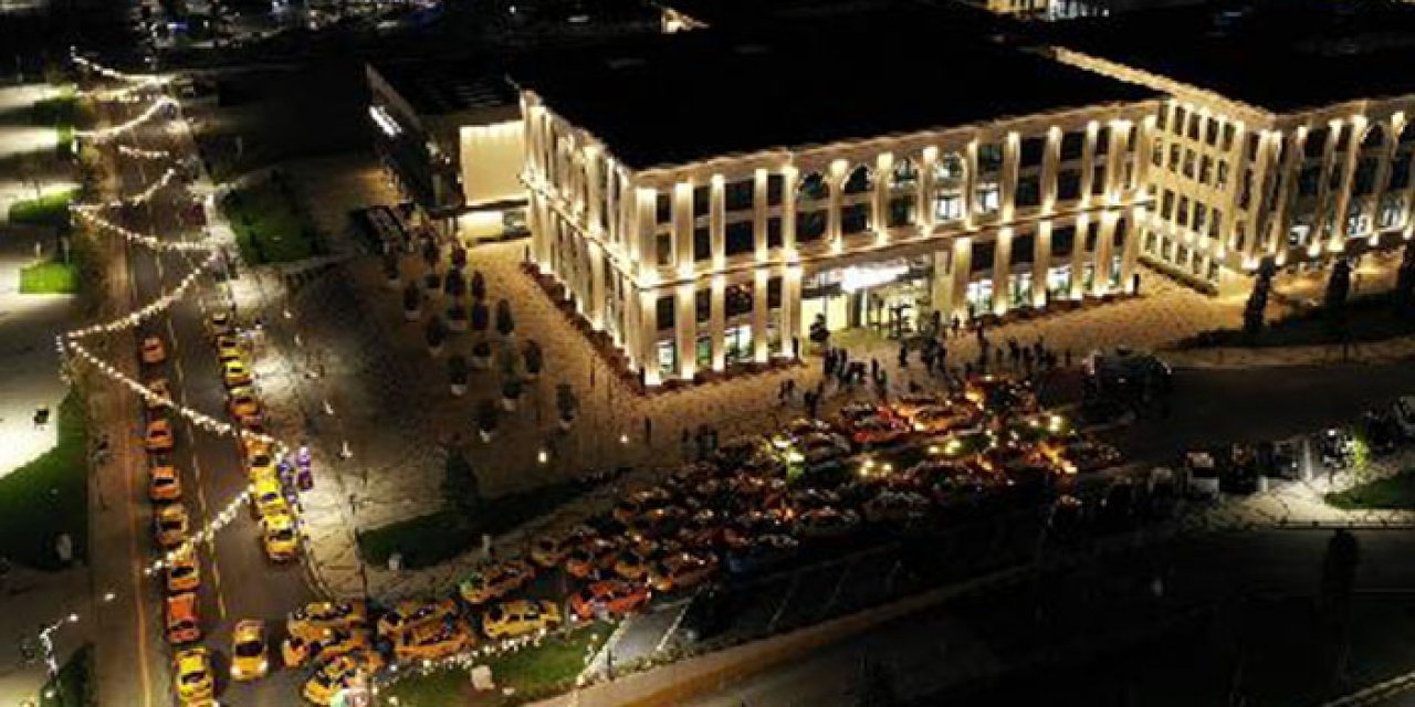 Taksiciler sahurda bir araya geldi