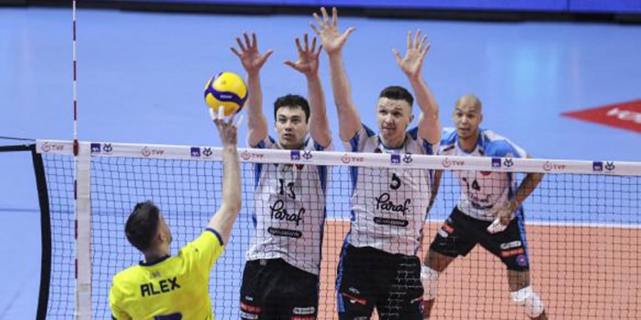 Halkbank Kupa Voley'de şampiyon oldu