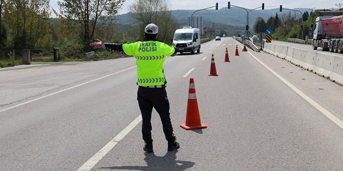 'Düzensiz göç' uygulaması; 15 organizatör gözaltına alındı