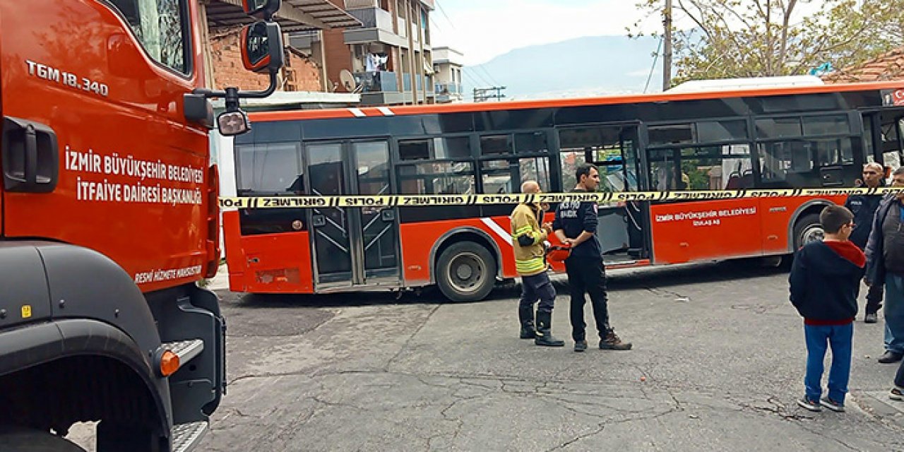 Belediye otobüsü bahçe duvarına çarptı 10 kişi yaralandı