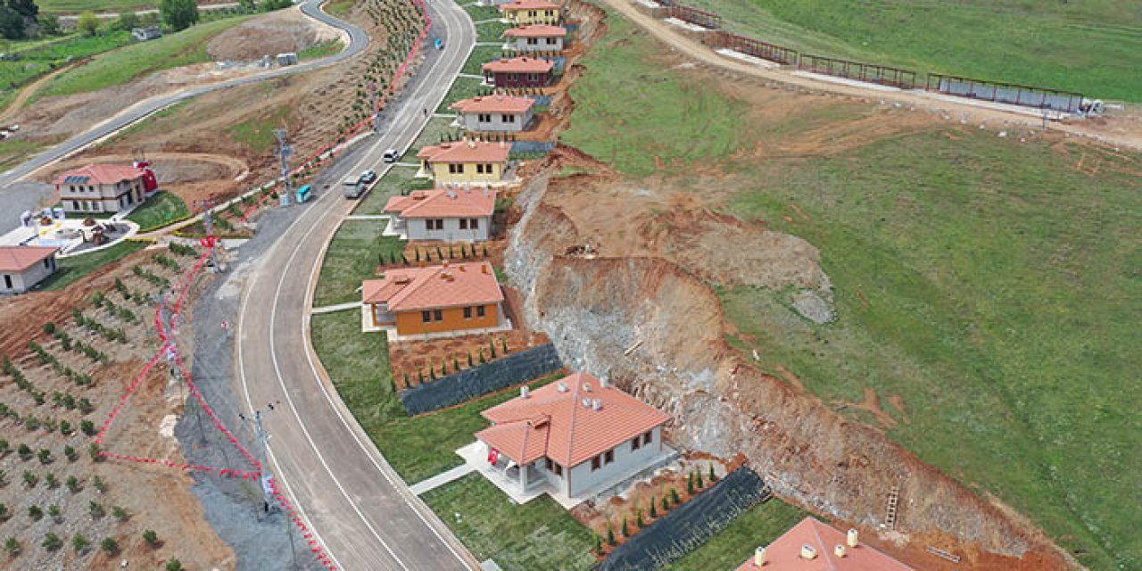 Kalıcı afet konutlarına yerleşim başladı