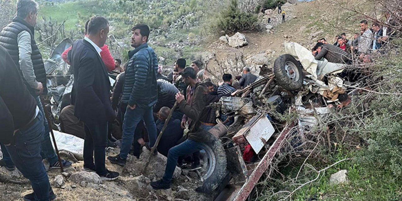 100 metrelik uçurumdan yuvarlandılar: 1 ölü, 1 yaralı