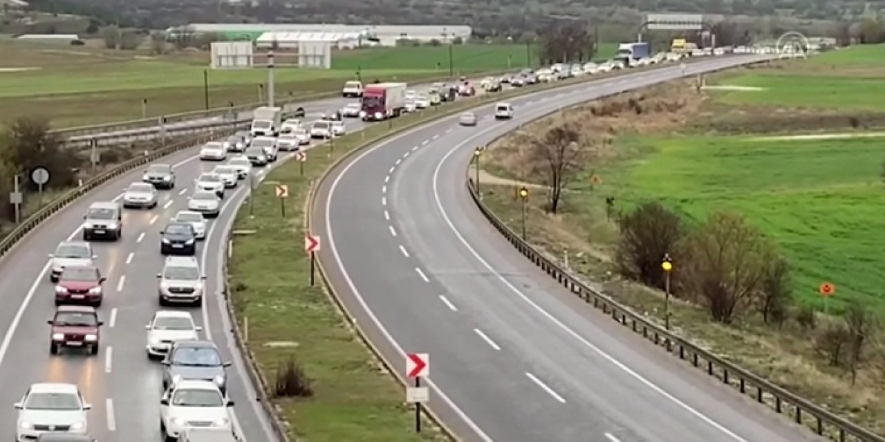 Karabük kara yollarında yoğunluk yaşanıyor