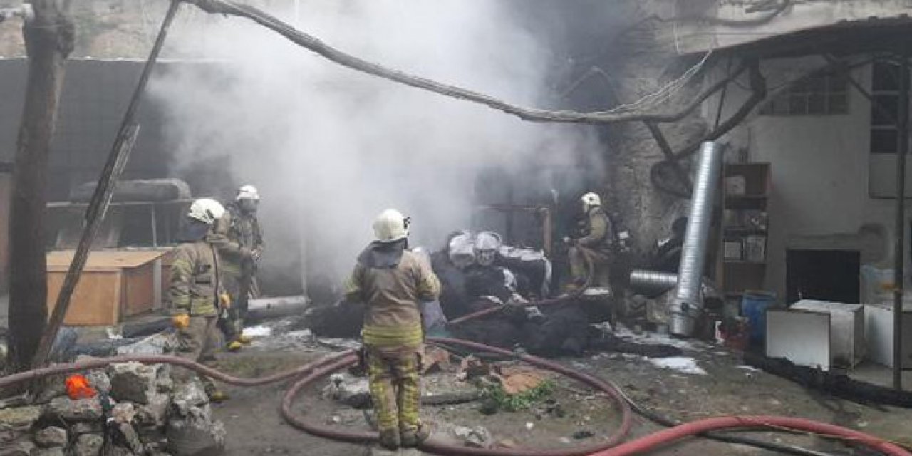 Fatih'te korkutan yangın
