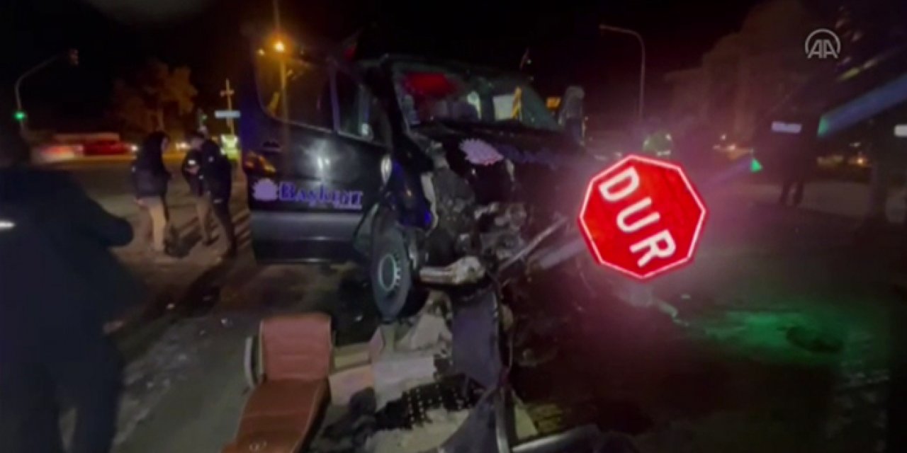 Tekirdağ'da minibüs ile otomobil çarpıştı