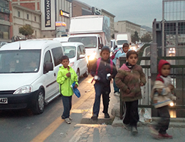 Biri Bu İstismarı Durdursun