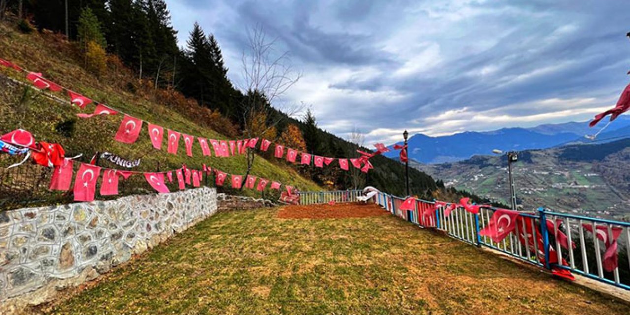 Şehit Eren Bülbül’e anıt mezar