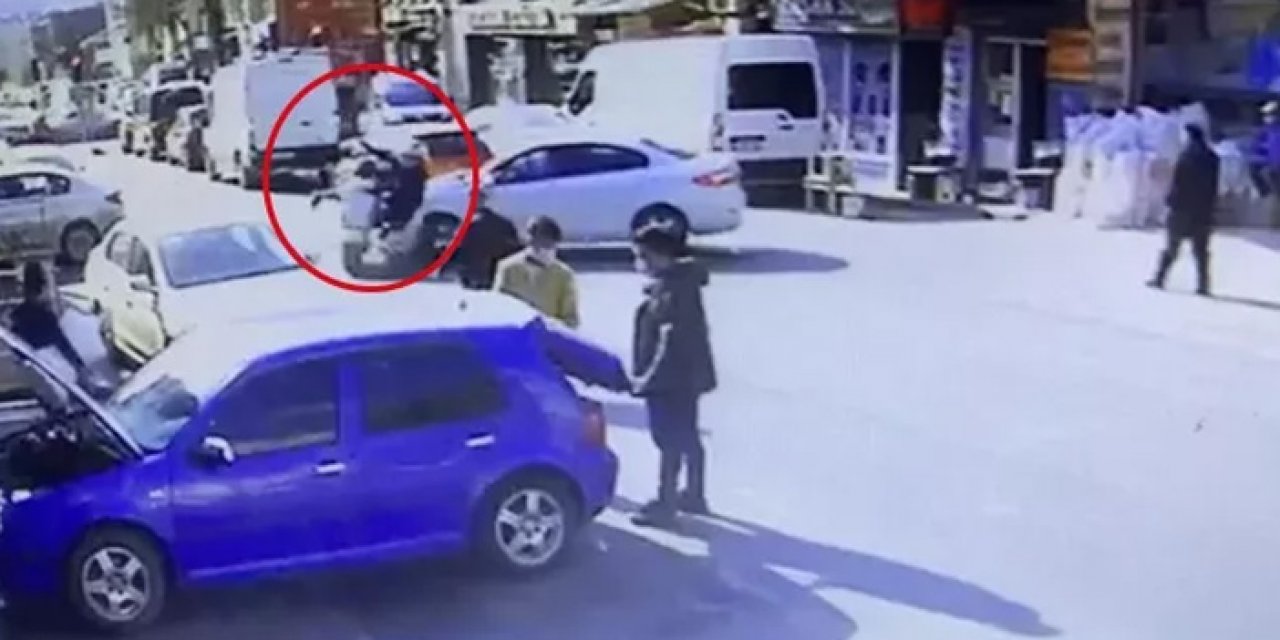 Feci motosiklet kazası: Sürücü öldü 2 yaralı