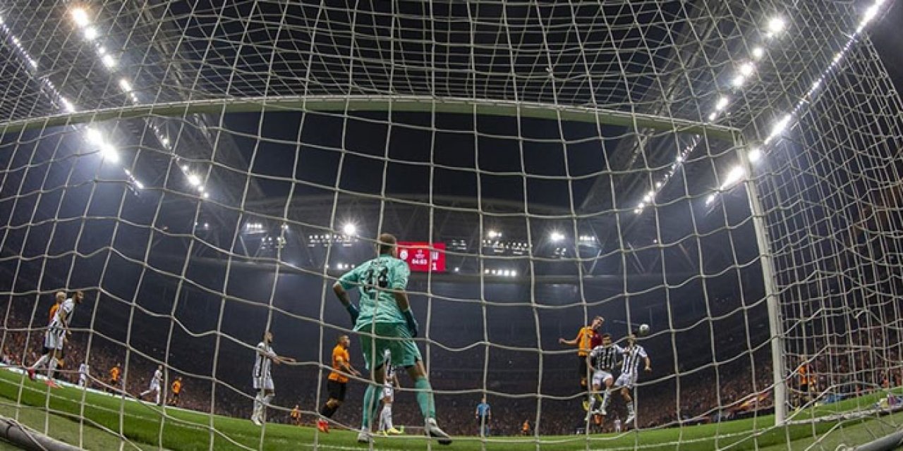 Beşiktaş ve Galatasaray'ın performansları karşılaştırıldı