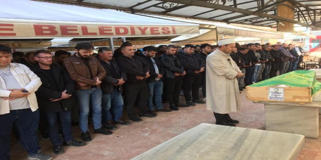 Kavga ettiği erkek arkadaşını tabancayla öldürdü