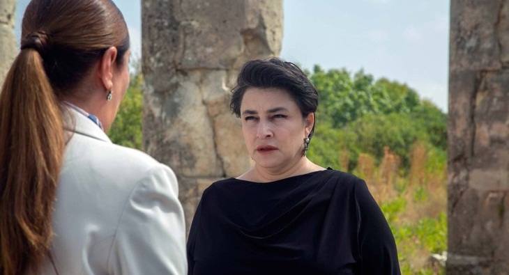 SON DAKİKA HABERİ: Esra Dermancıoğlu diziden ayrılıyor mu?