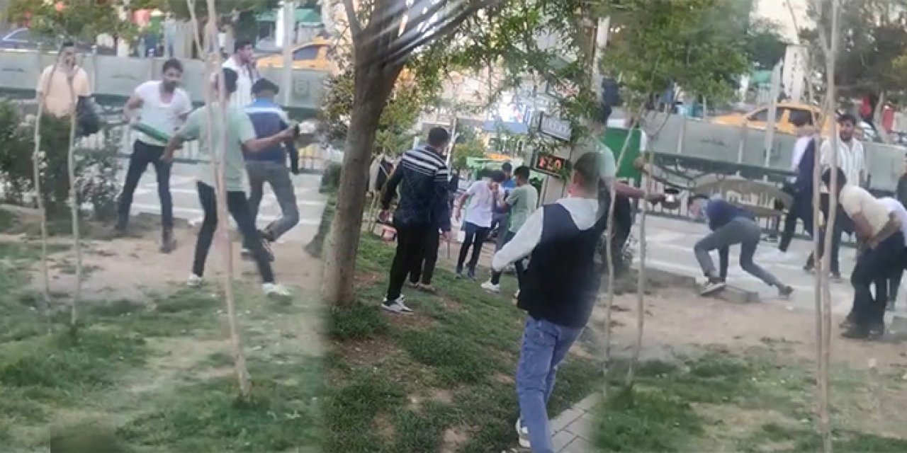 Parktaki 2 çocuğu döverek ve bıçaklayarak gasp ettiler