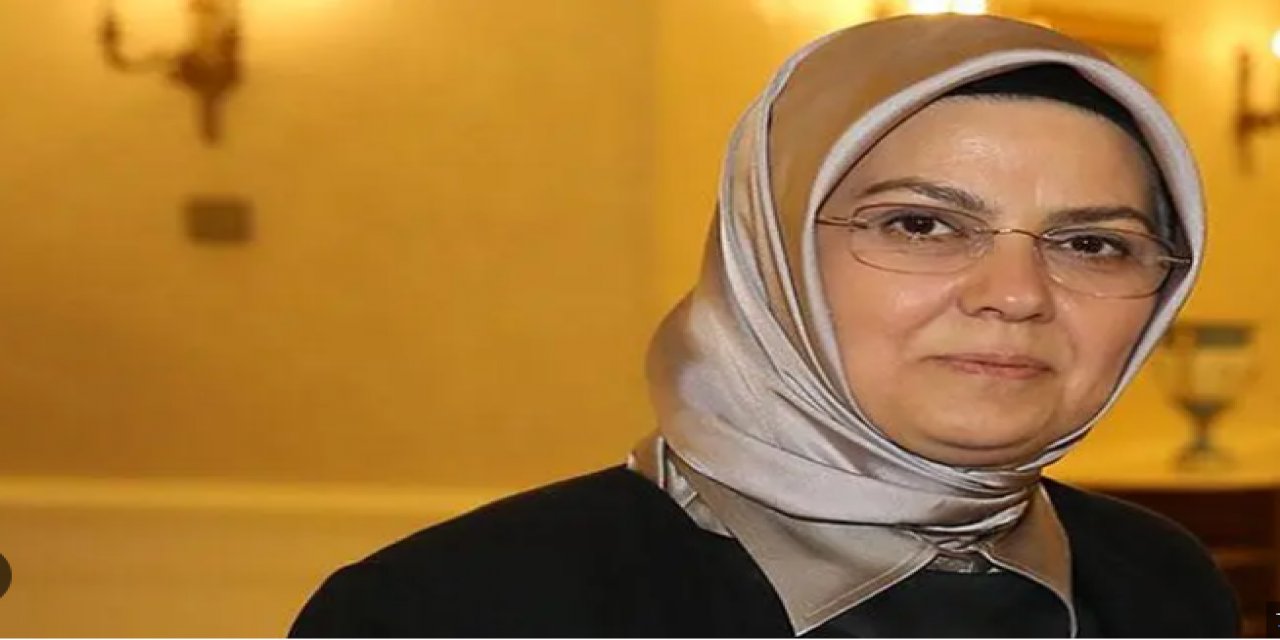 Ayşe Böhürler kimdir? Yeni Şafak Yazarı Ayşe Böhürler kimdir? AK Parti Kayseri milletvekili Ayşe Böhürler kimdir ve kaç yaşında?