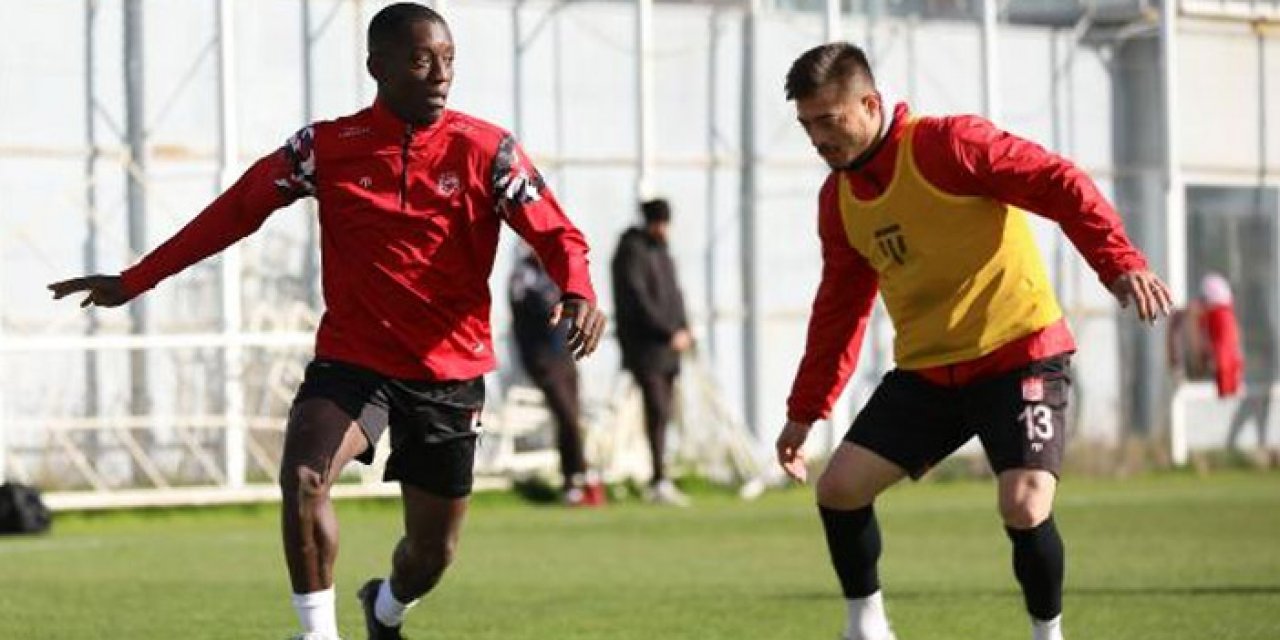 Fenerbahçe'yi konuk edecek Sivasspor maça hazır