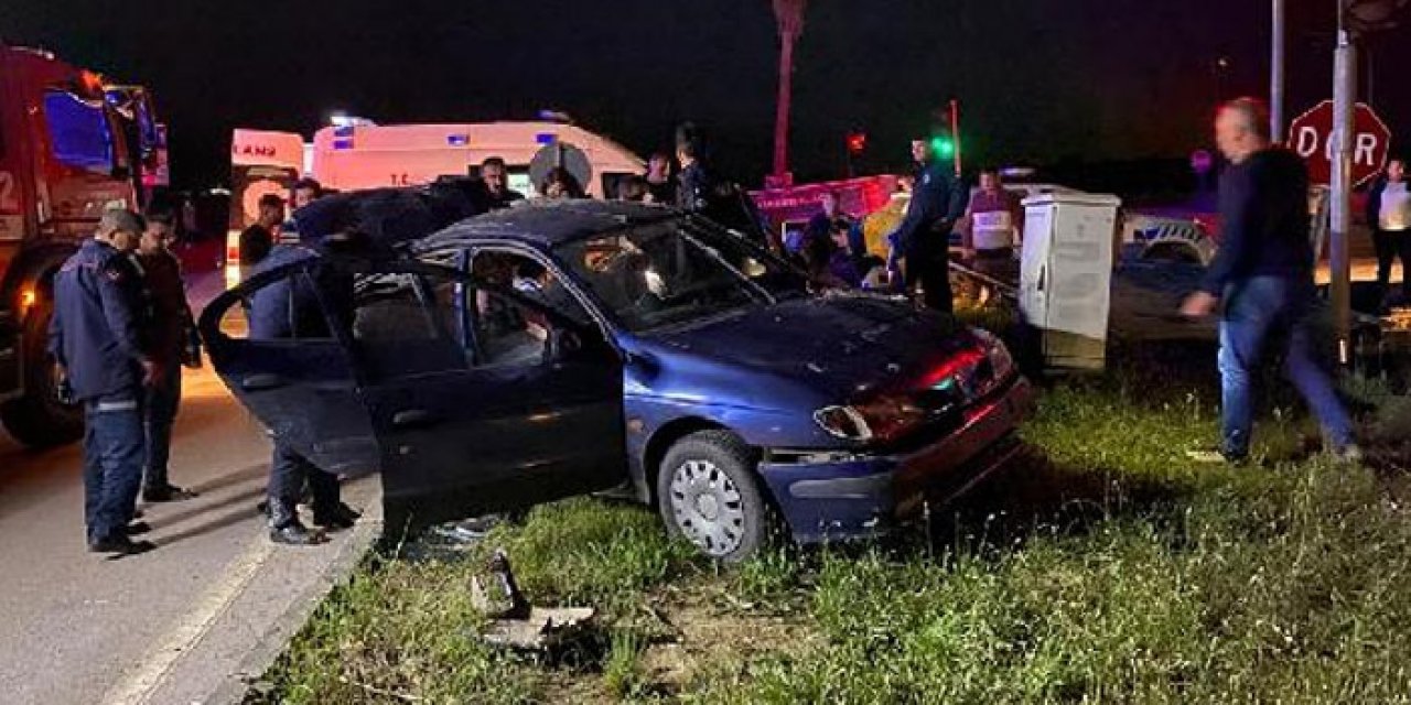 Direksiyon hakimiyetini kaybetti: 2’si çocuk 4 yaralı