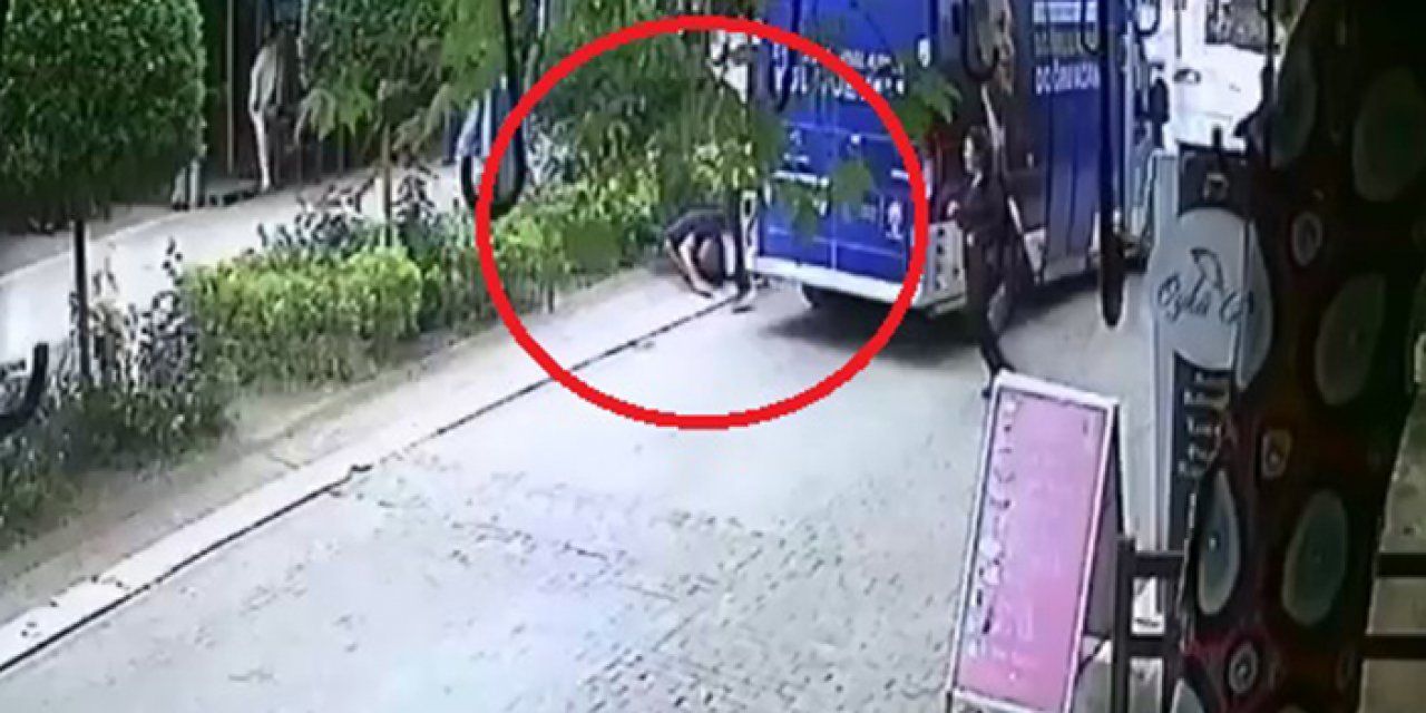 AK Parti seçim aracına saldırı