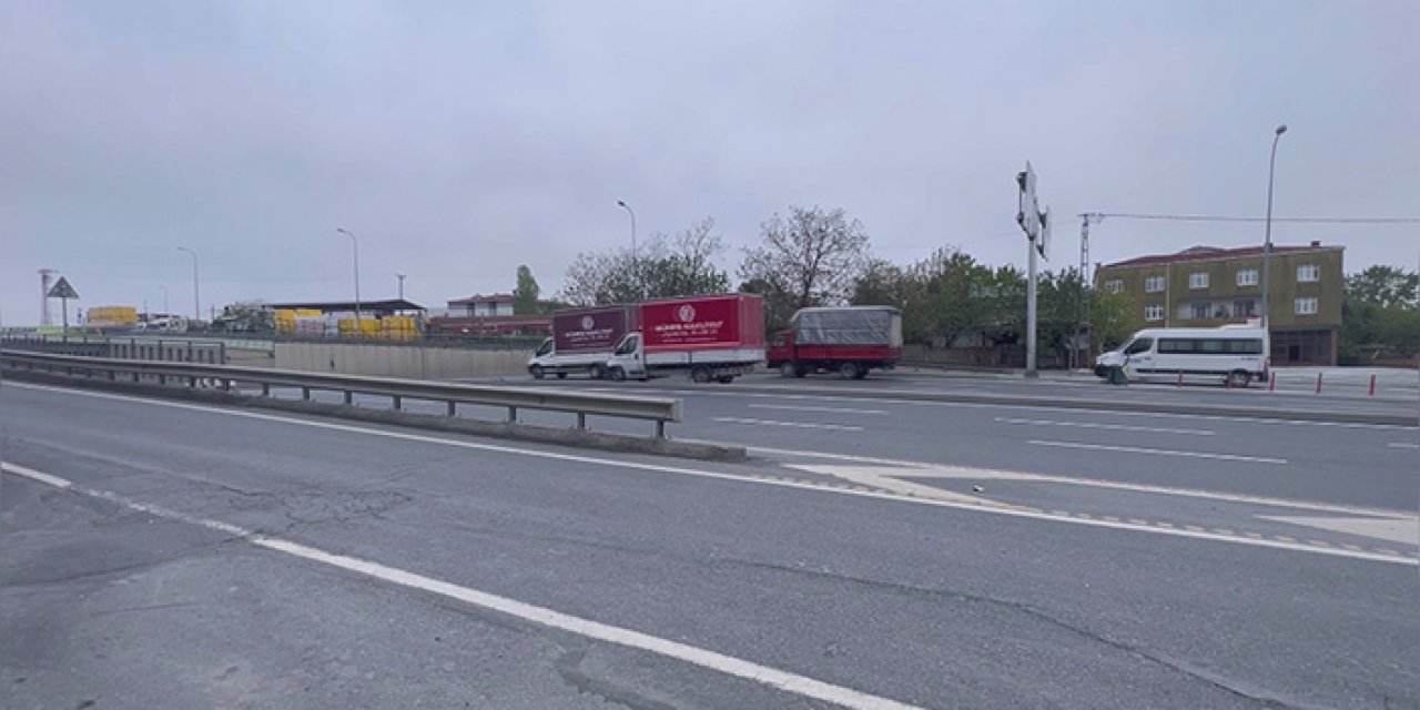 Karşıdan karşıya geçerken otomobil çarptı