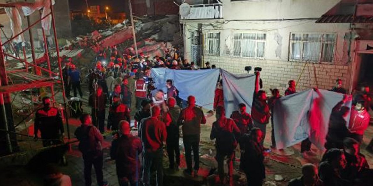 Malatya'da ağır hasarlı bina çöktü: 1 ölü