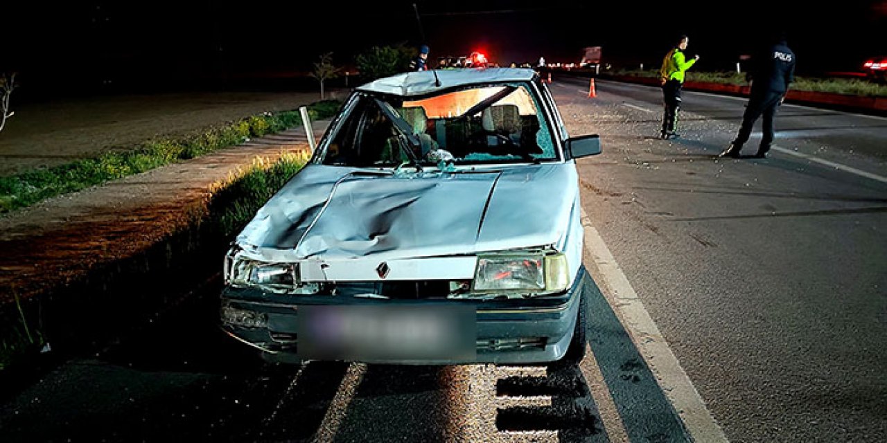 Aksaray’da otomobil sivillerin arasına daldı: 1 ölü 3 yaralı