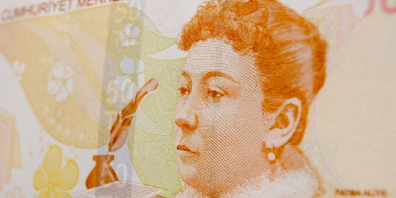 Fatma Aliye kimdir? Fatma Aliye kaç yaşında, nereli, mesleği ne?