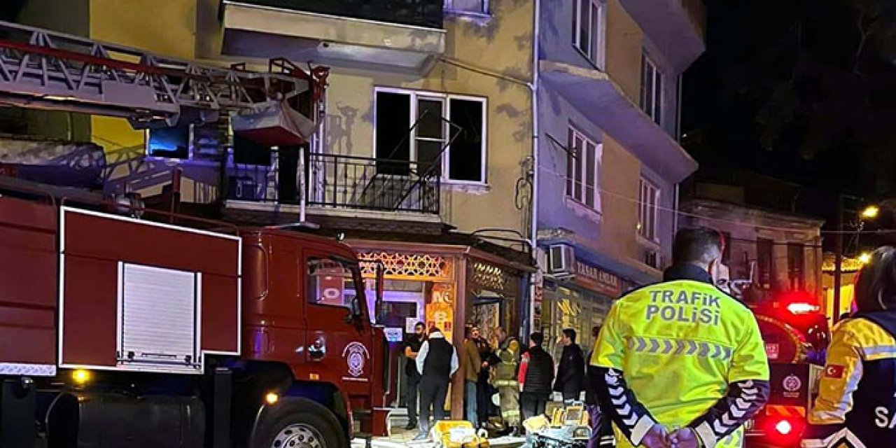 Balıkesir’de evde bir evde yangın: 2 ölü 1 yaralı
