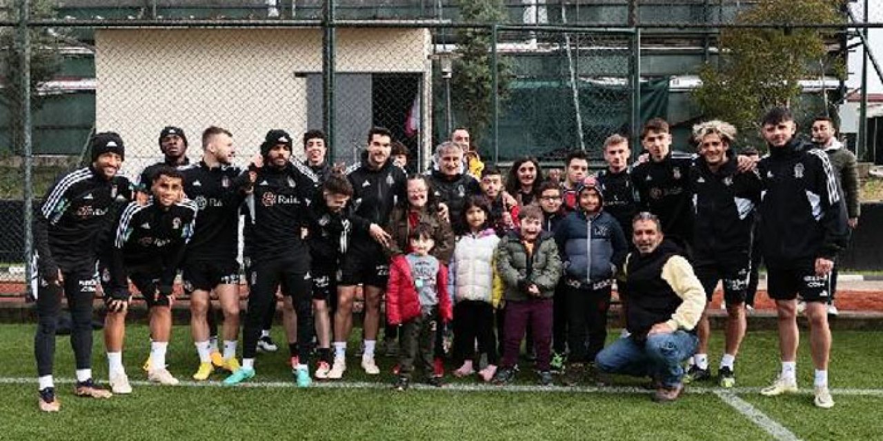 Down sendromlu çocukların Beşiktaş aşkı