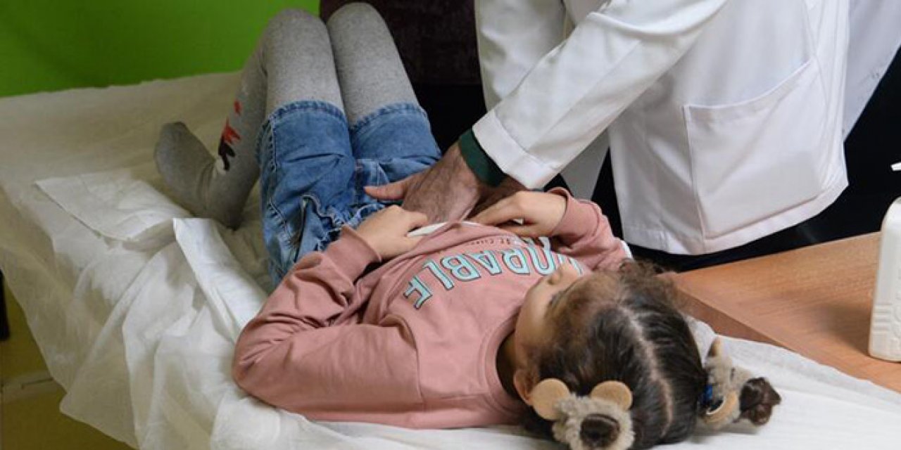 Çocuklarda uzun süreli olan karın ağrısı apandisit belirtisi olabilir