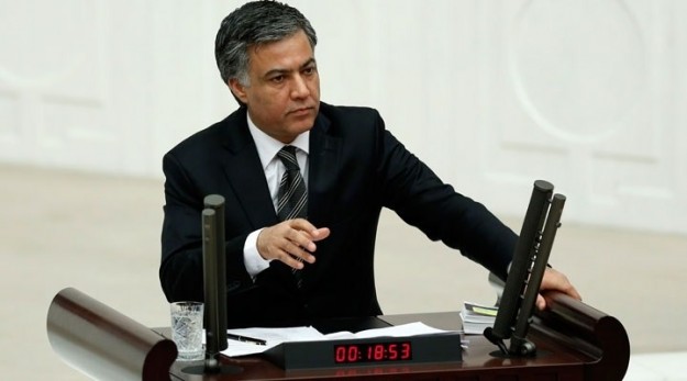 Ali Özgündüz kimdir? Ali Özgündüz nereli ve kaç yaşındadır?