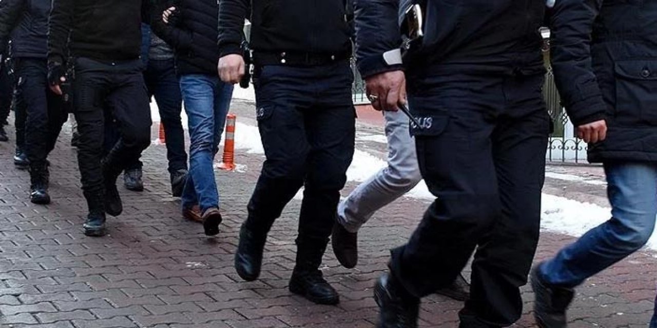 İstanbul’da FETÖ operasyonunda 15 şüpheli gözaltına alındı