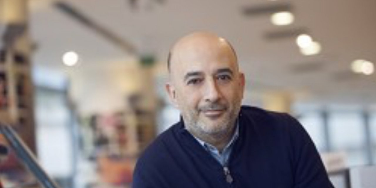 Uğur Gürses Kimdir? Uğur Gürses nereli ve kaç yaşında?