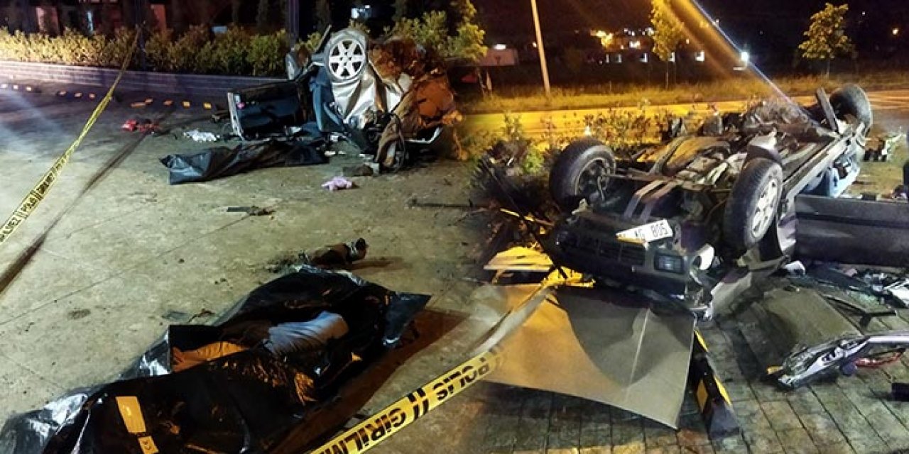 Samsun’da otomobiller birbirine girdi: 4 ölü 2 yaralı
