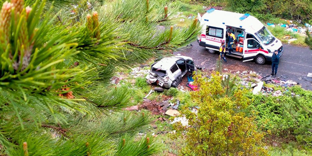 Bursa’da otomobil uçuruma yuvarlandı: 1 ölü 1 yaralı