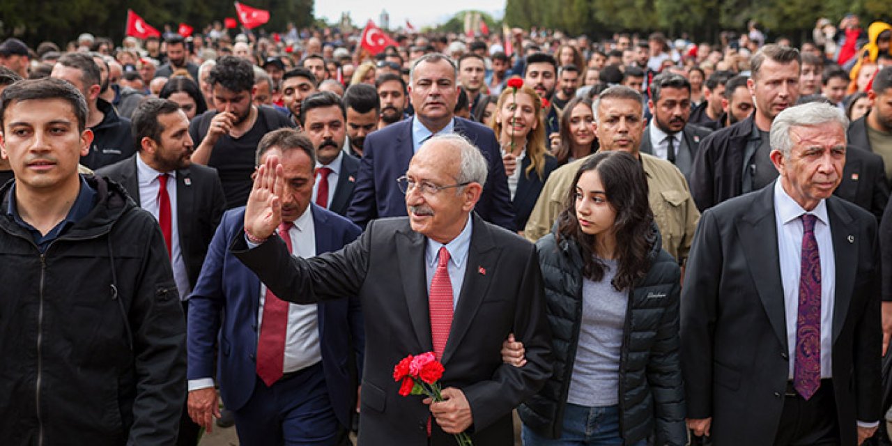 Kılıçdaroğlu'ndan Anıtkabir ziyareti