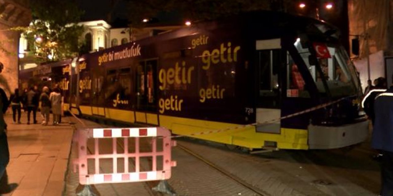 Bağcılar- Sultanahmet seferi yapan tramvay raydan çıktı