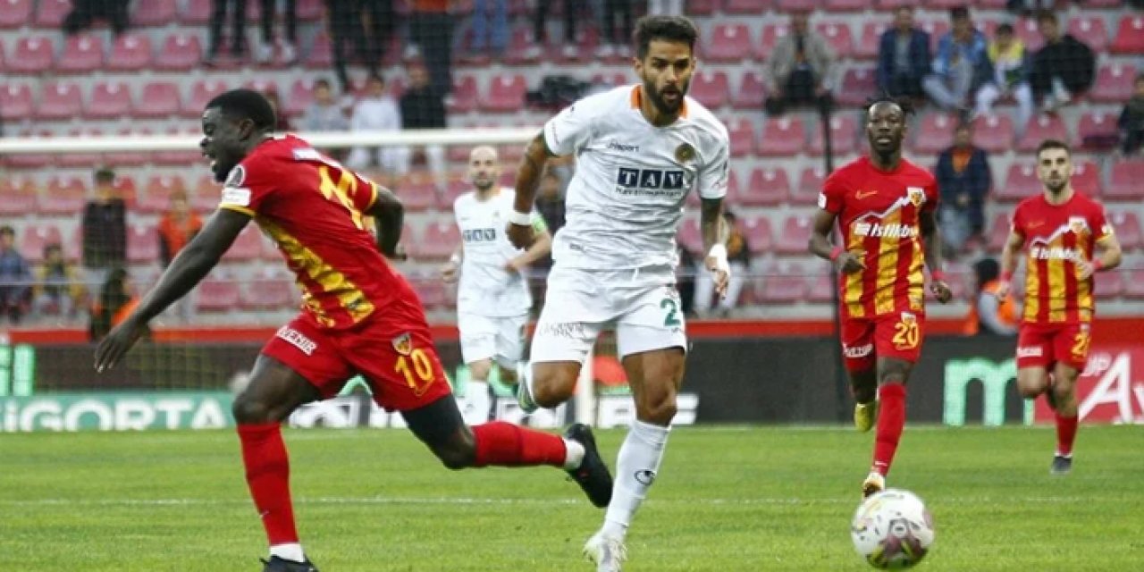 Kayserispor evinde Alanyaspor'a mağlup oldu