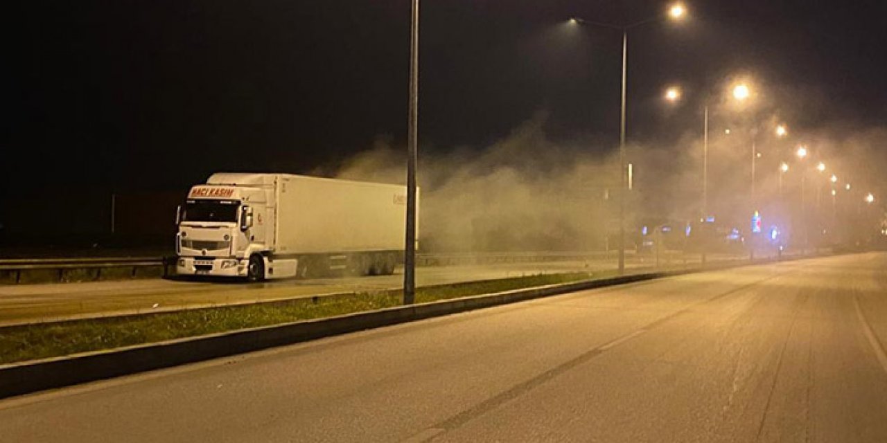 Hidrolik asit yüklü TIR’da tehlikeli duman