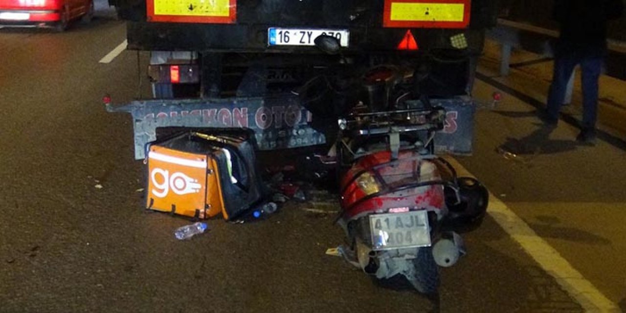 Gebze’de motosiklet TIR’a çarptı: 1 ölü