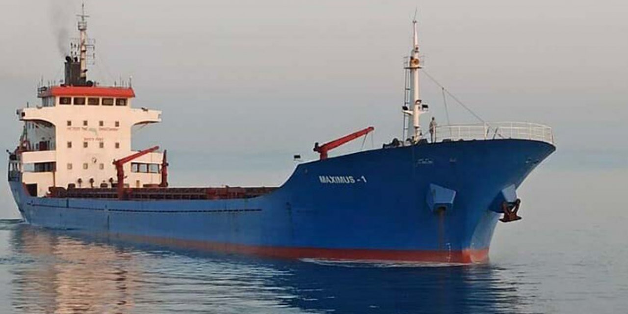 Kargo gemisi Çanakkale Boğazı’nda arızalandı