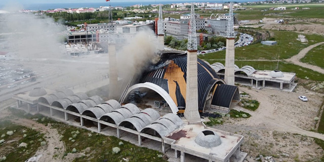 Van’da cami inşaatında 7 ay arayla ikinci yangın